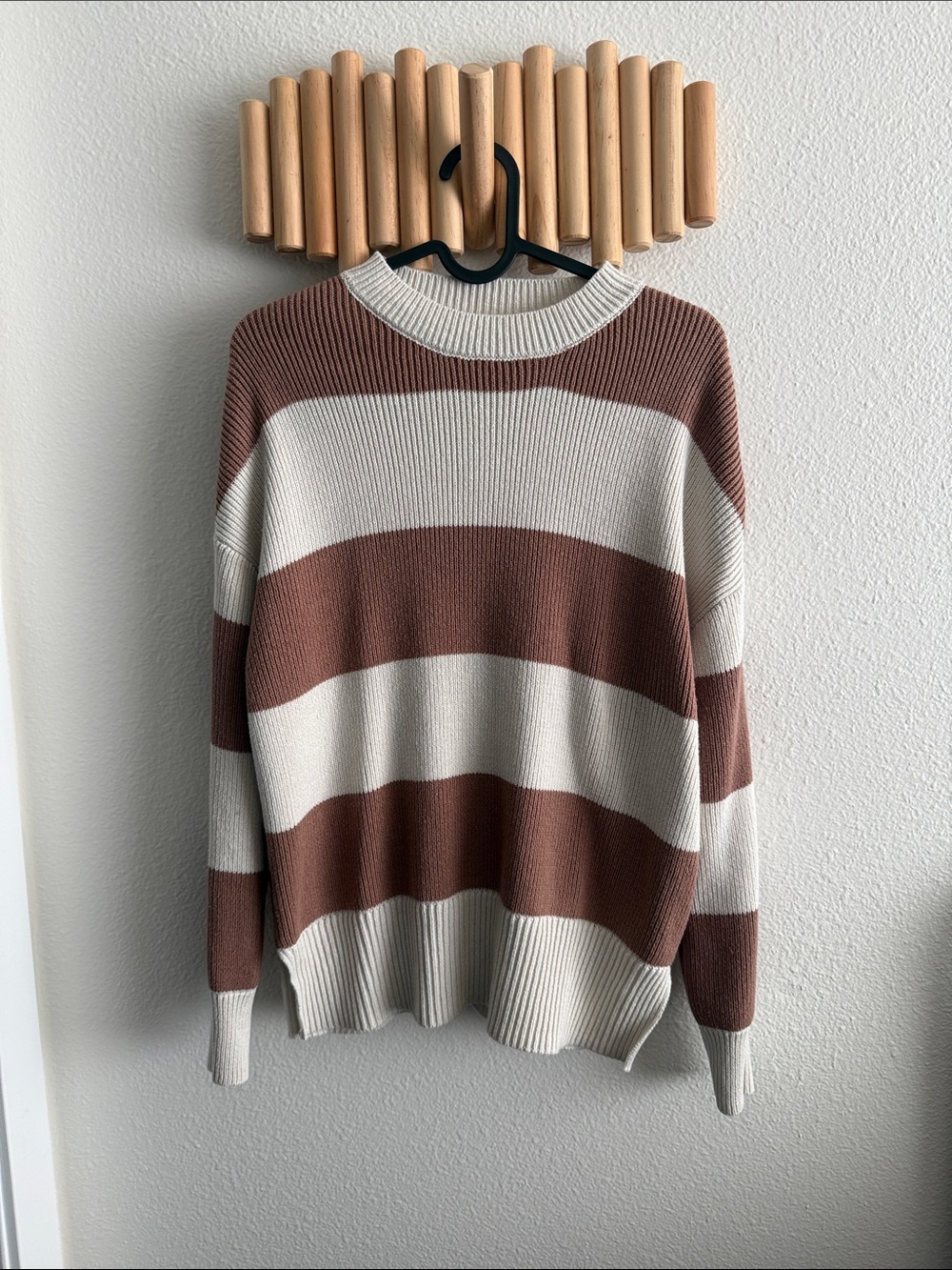 moon & madison Cream and Brown Wide-Stripe Crewneck Sweater